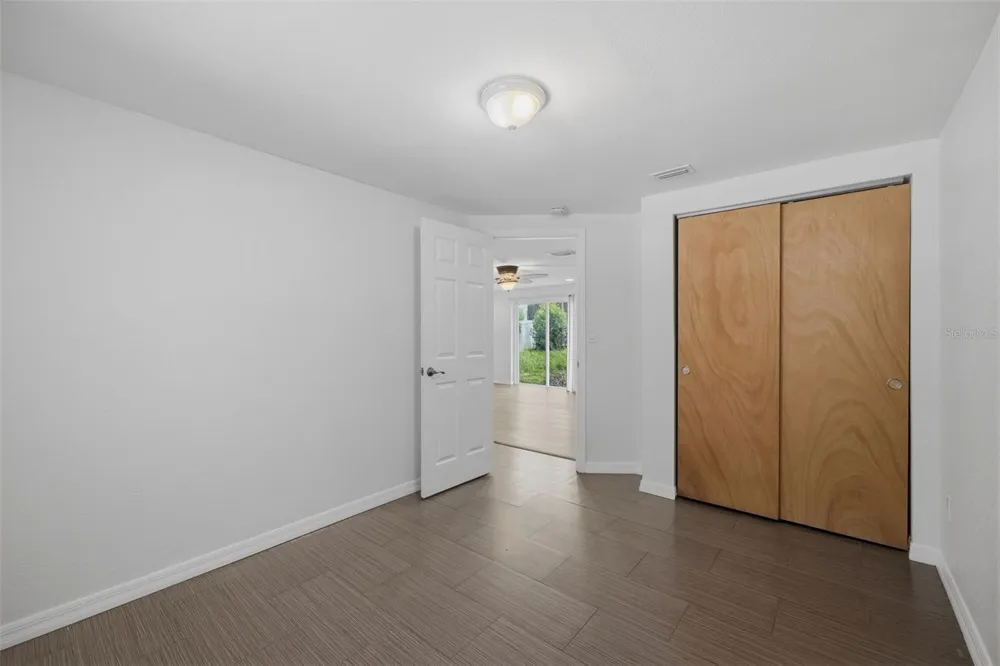 2804 APPLEWOOD DRIVE Clearwater, FL 33759