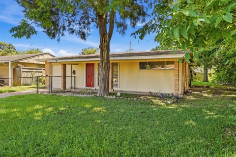 10227 Glenmawr Drive