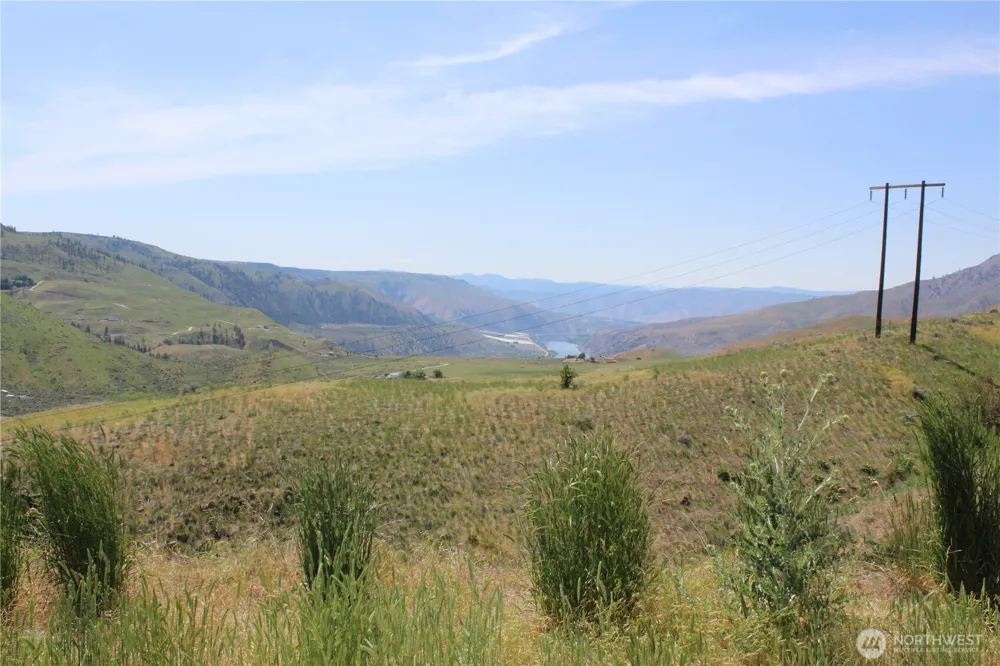 5 Combine Rd. Orondo, WA 98843