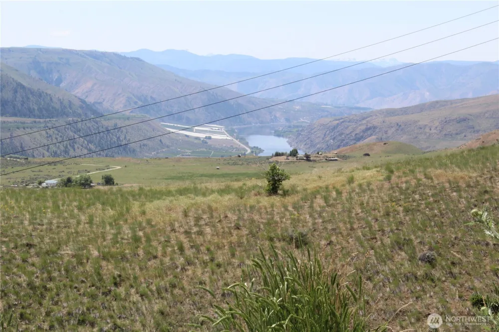 5 Combine Rd. Orondo, WA 98843