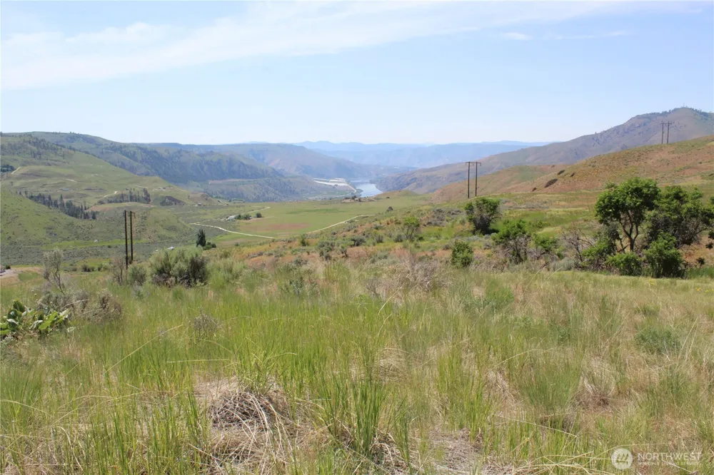 5 Combine Rd. Orondo, WA 98843