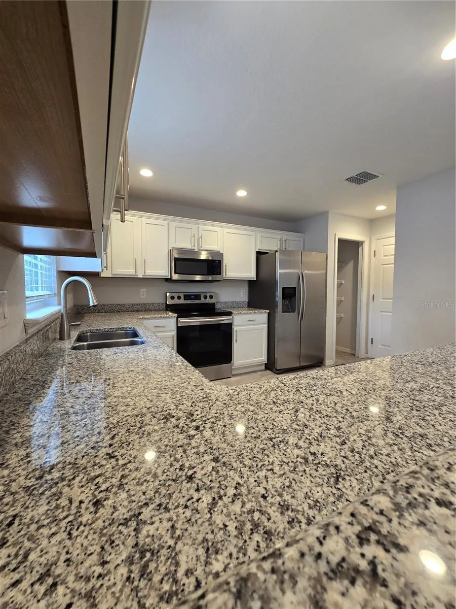 9553 TOCOBAGA PLACE Riverview, FL 33578