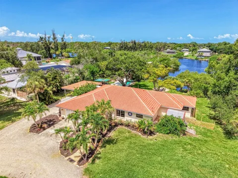 140 S OXFORD DRIVE