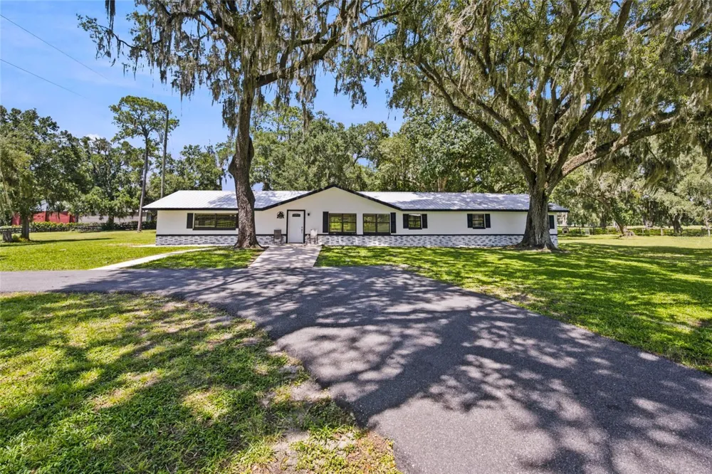 3875 SE 118TH LANE Belleview, FL 34420