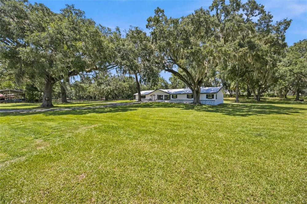 3875 SE 118TH LANE Belleview, FL 34420