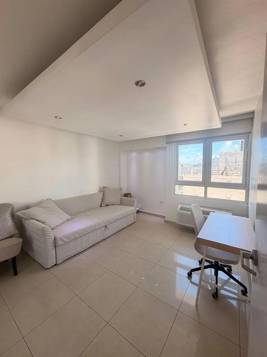 Metro Plaza Tower  305 CALLE VILLAMIL San Juan, PR 00926