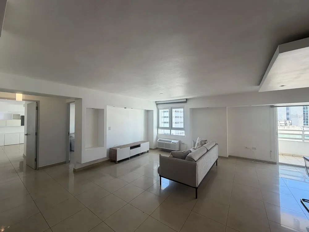Metro Plaza Tower  305 CALLE VILLAMIL San Juan, PR 00926