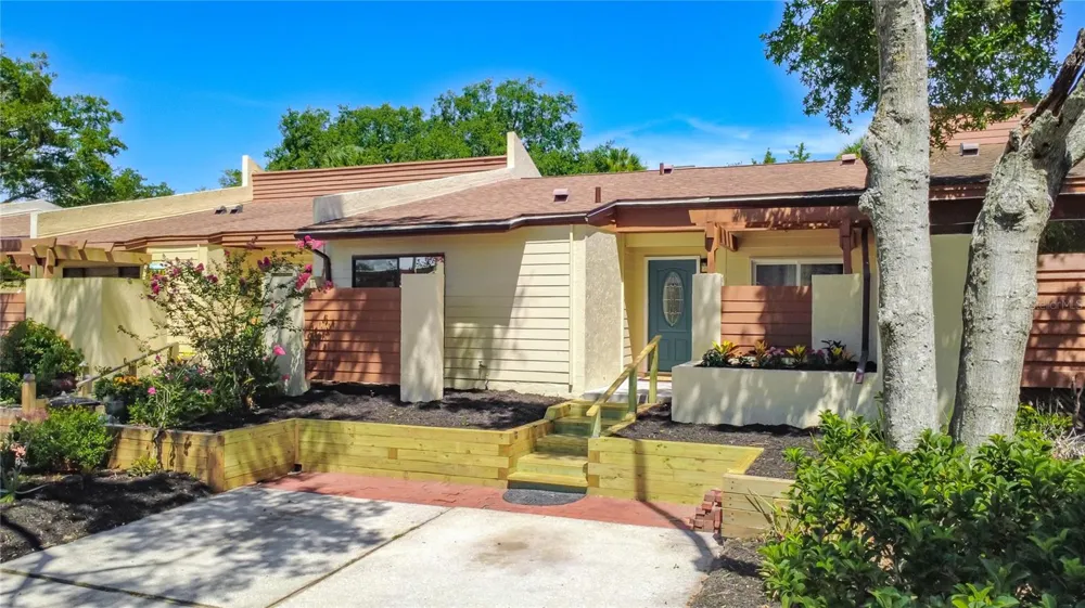 712 TEAL LANE Altamonte Springs, FL 32701