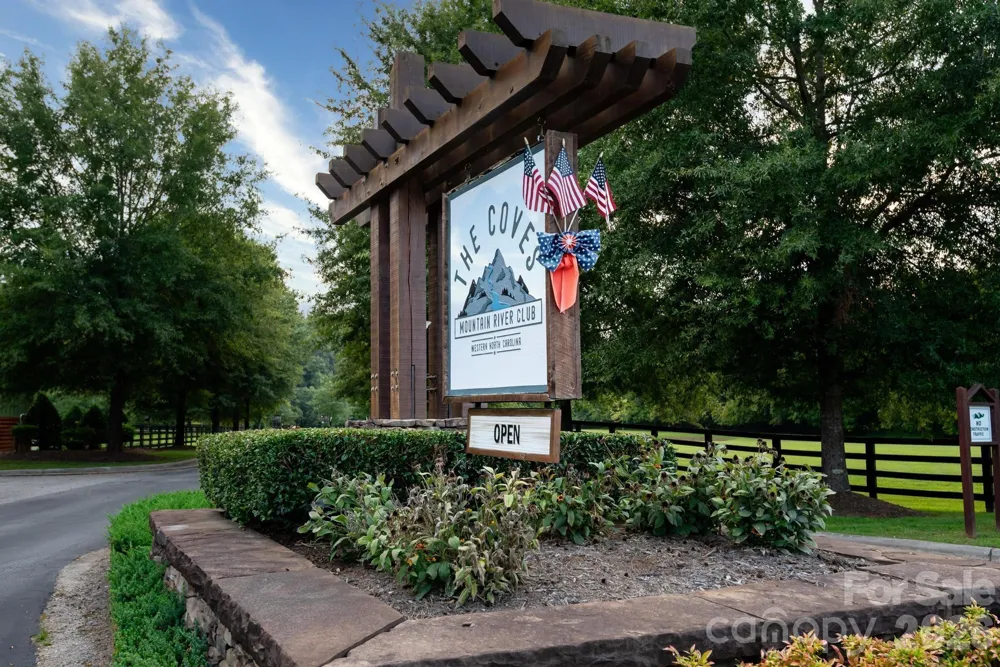 Lot 26 Round Mountain Parkway Lenoir, NC 28645