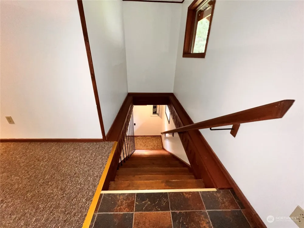 5 Vista Drive Republic, WA 99166