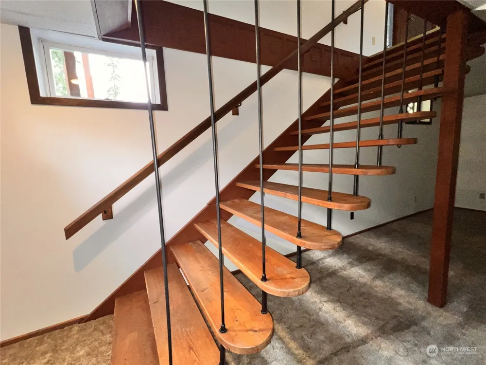 5 Vista Drive Republic, WA 99166
