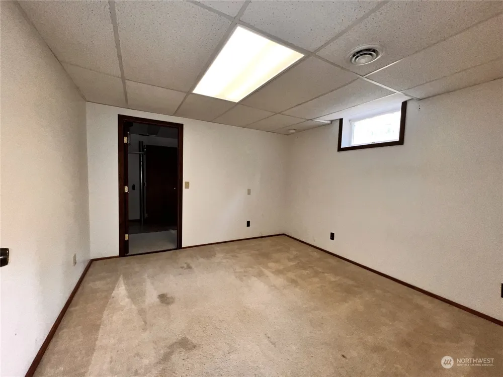 5 Vista Drive Republic, WA 99166