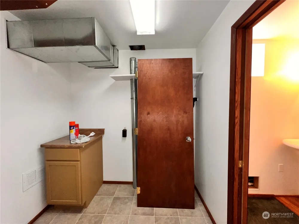 5 Vista Drive Republic, WA 99166