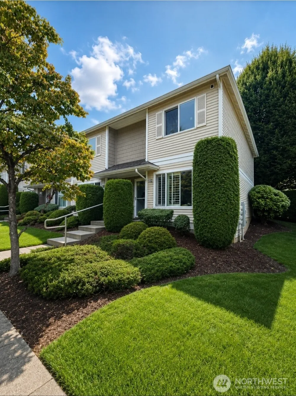 4016 7th Street SW #A106 Puyallup, WA 98373