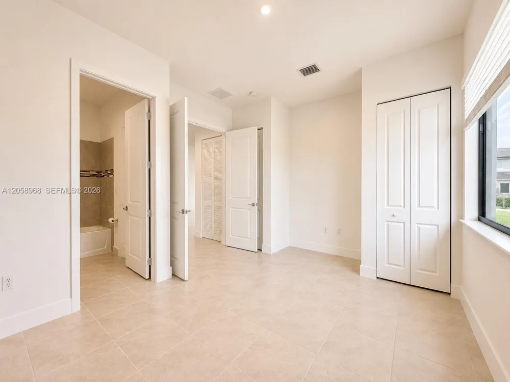 5032 GAMBERO WAY Ave Maria, FL 34142
