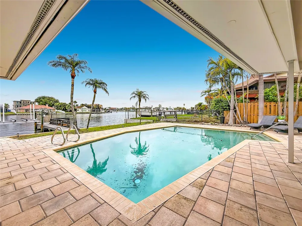 6351 3RD PALM POINT St Pete Beach, FL 33706