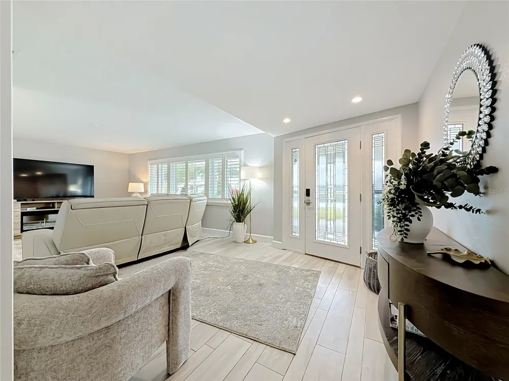 6351 3RD PALM POINT St Pete Beach, FL 33706