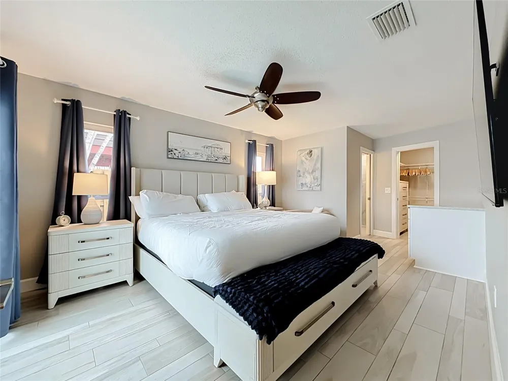 6351 3RD PALM POINT St Pete Beach, FL 33706