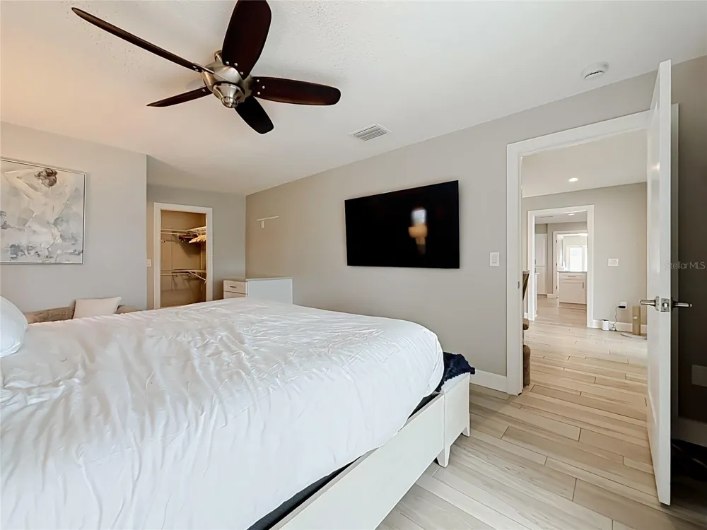 6351 3RD PALM POINT St Pete Beach, FL 33706