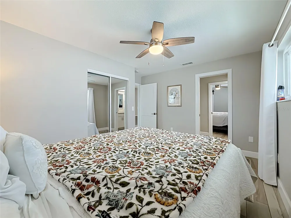 6351 3RD PALM POINT St Pete Beach, FL 33706