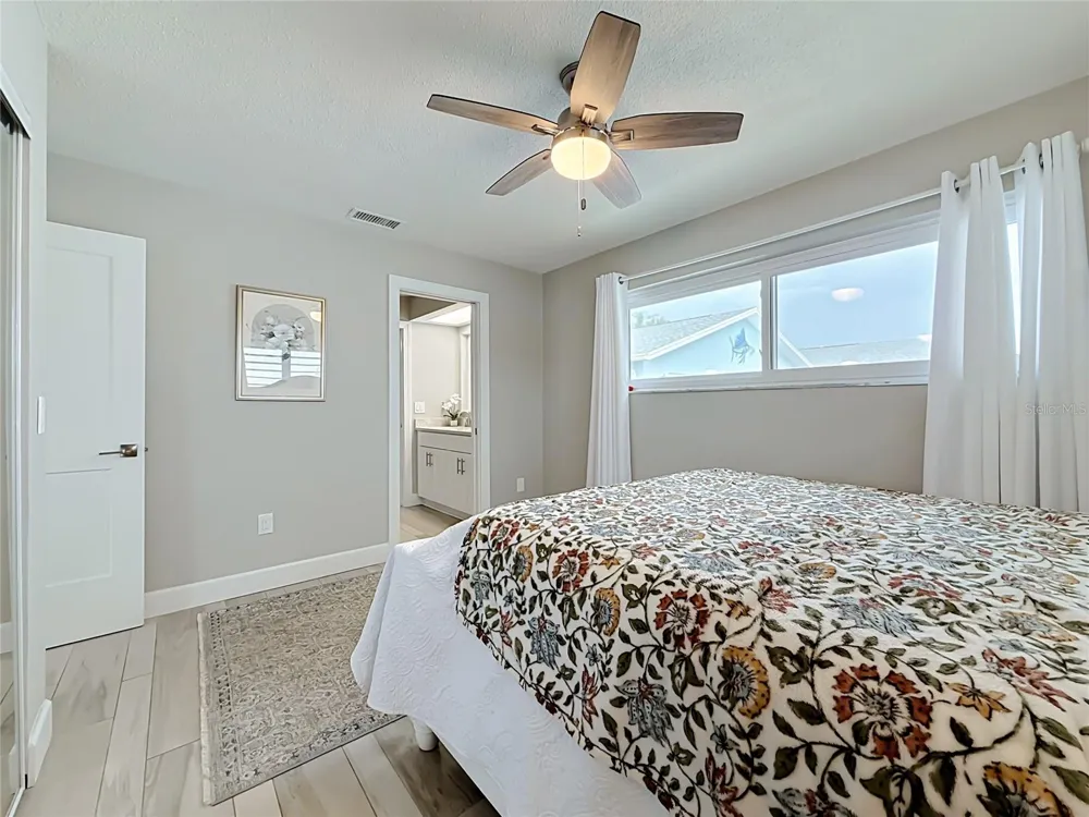 6351 3RD PALM POINT St Pete Beach, FL 33706