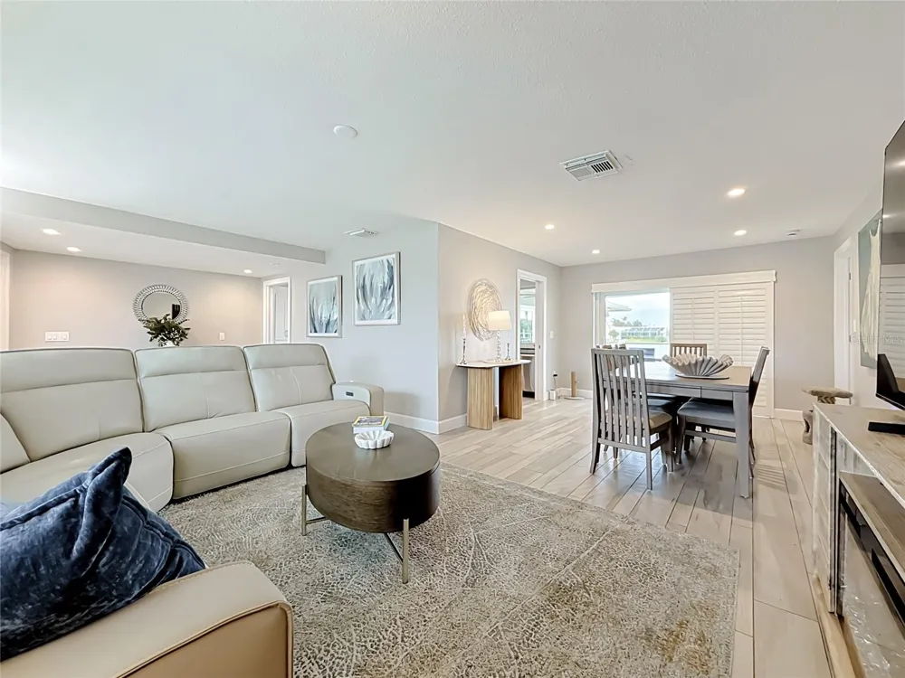 6351 3RD PALM POINT St Pete Beach, FL 33706