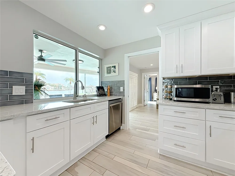 6351 3RD PALM POINT St Pete Beach, FL 33706