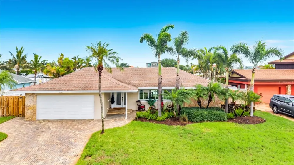 6351 3RD PALM POINT St Pete Beach, FL 33706