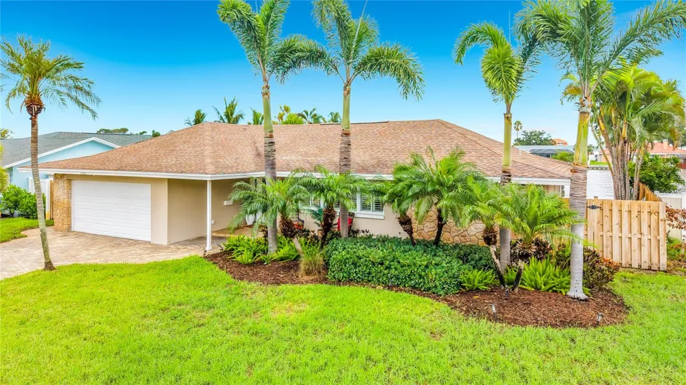 6351 3RD PALM POINT St Pete Beach, FL 33706