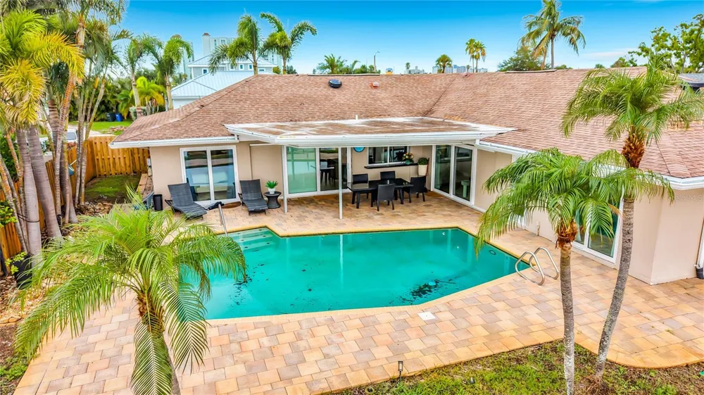 6351 3RD PALM POINT St Pete Beach, FL 33706