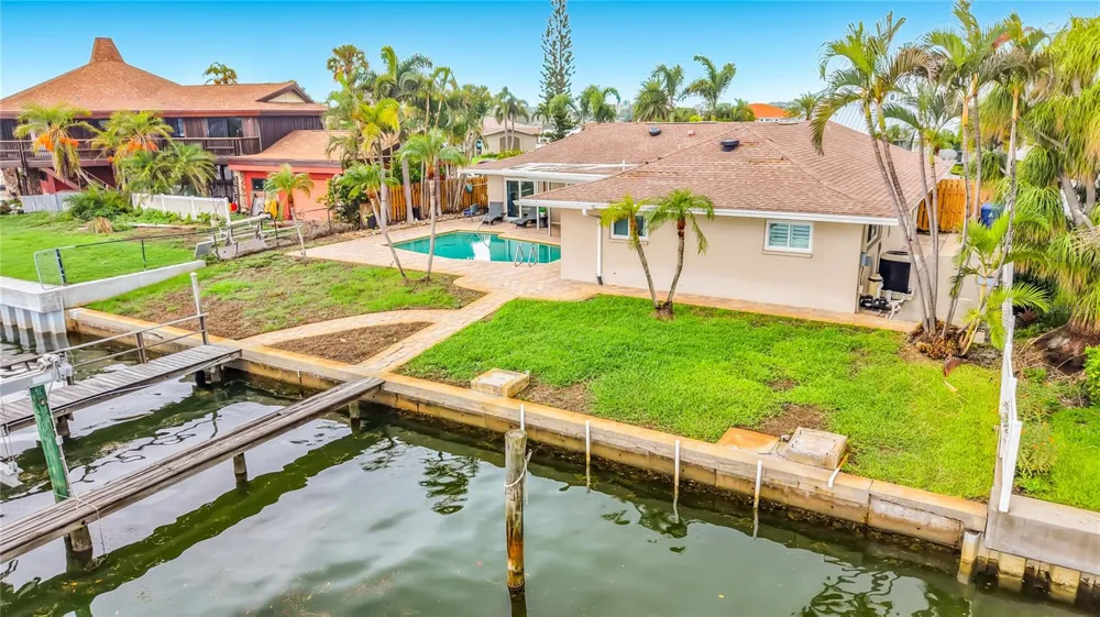 6351 3RD PALM POINT St Pete Beach, FL 33706