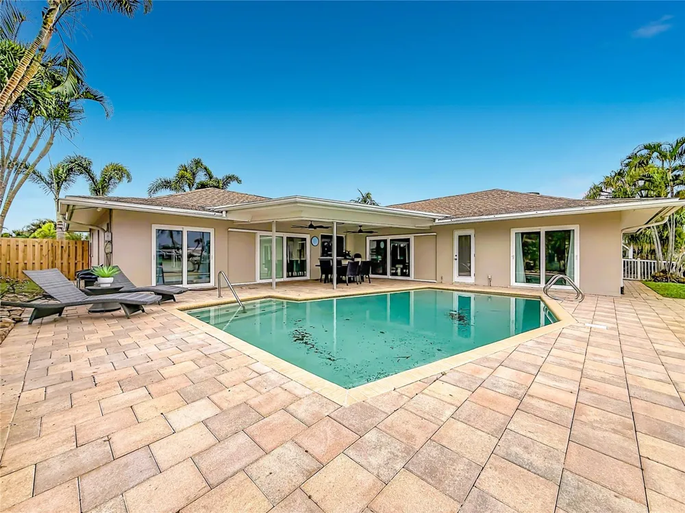 6351 3RD PALM POINT St Pete Beach, FL 33706