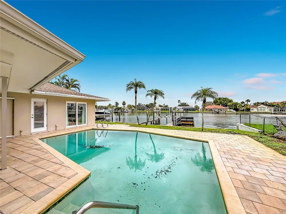 6351 3RD PALM POINT St Pete Beach, FL 33706