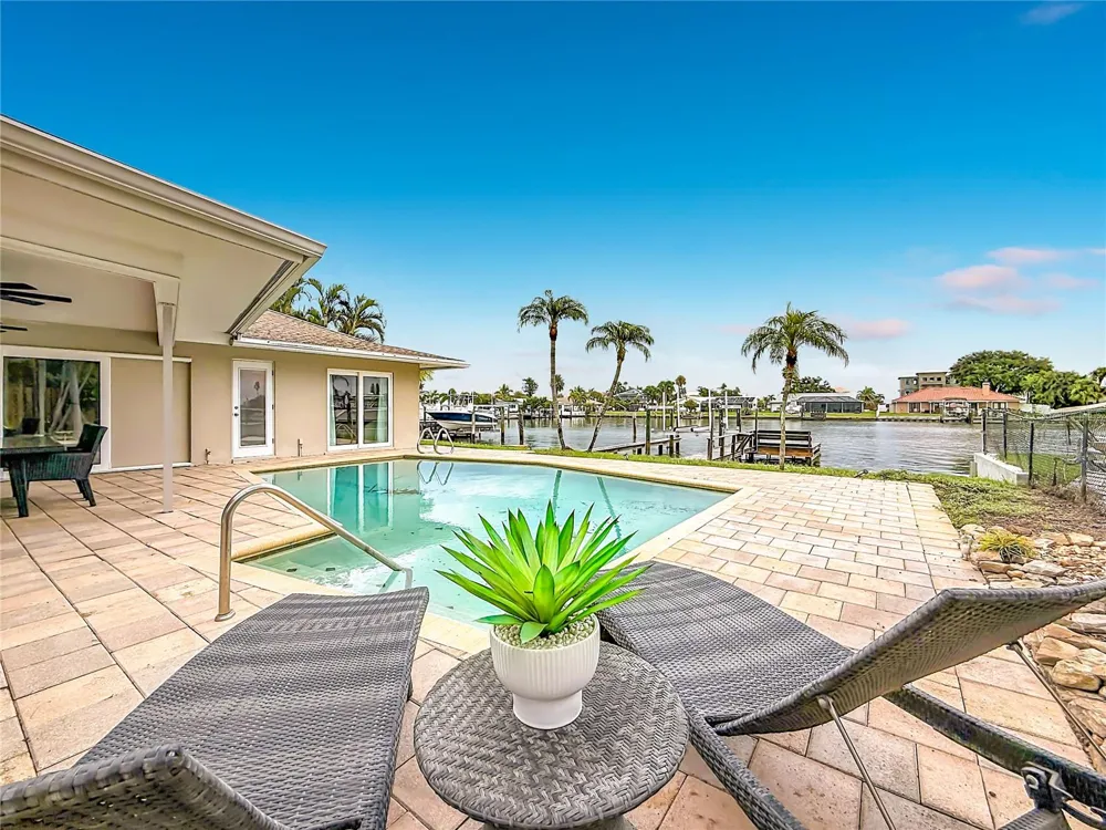 6351 3RD PALM POINT St Pete Beach, FL 33706