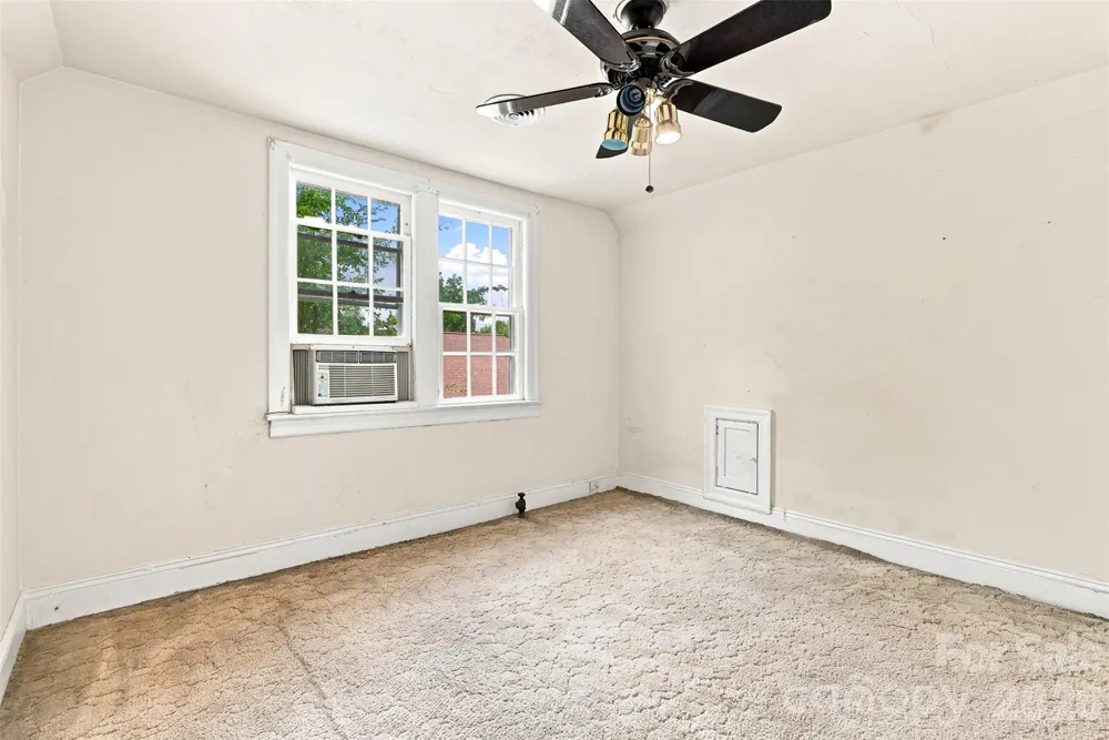 704 Washington Street Shelby, NC 28150