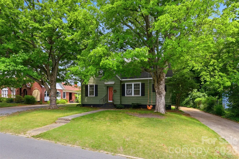 704 Washington Street Shelby, NC 28150