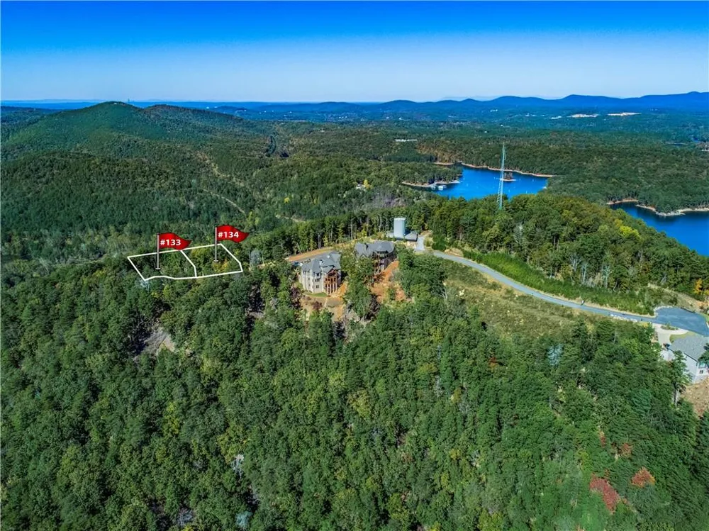 108 Somerset Lane Cartersville, GA 30121