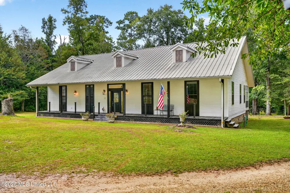 61 Pinetucky Road Carriere, MS 39426