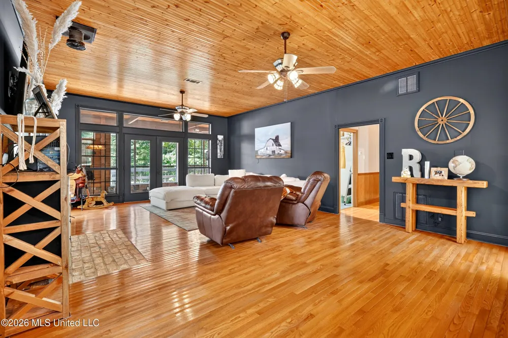 61 Pinetucky Road Carriere, MS 39426