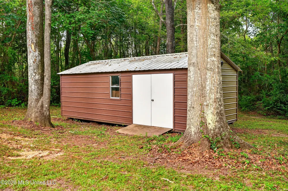 61 Pinetucky Road Carriere, MS 39426