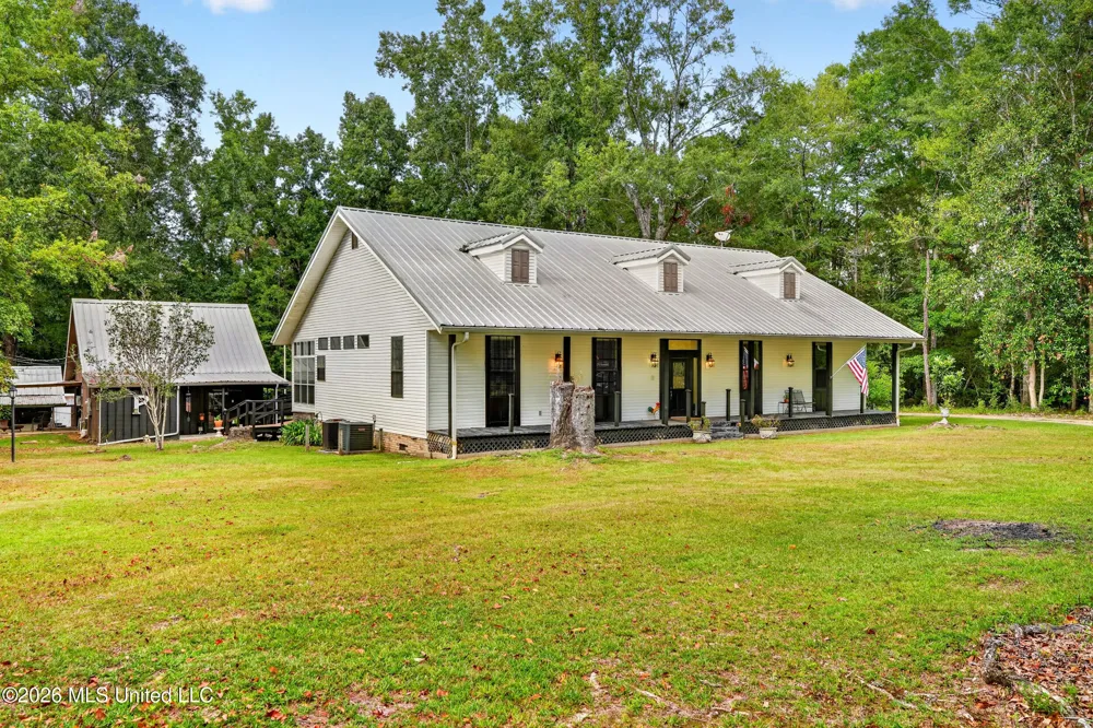 61 Pinetucky Road Carriere, MS 39426