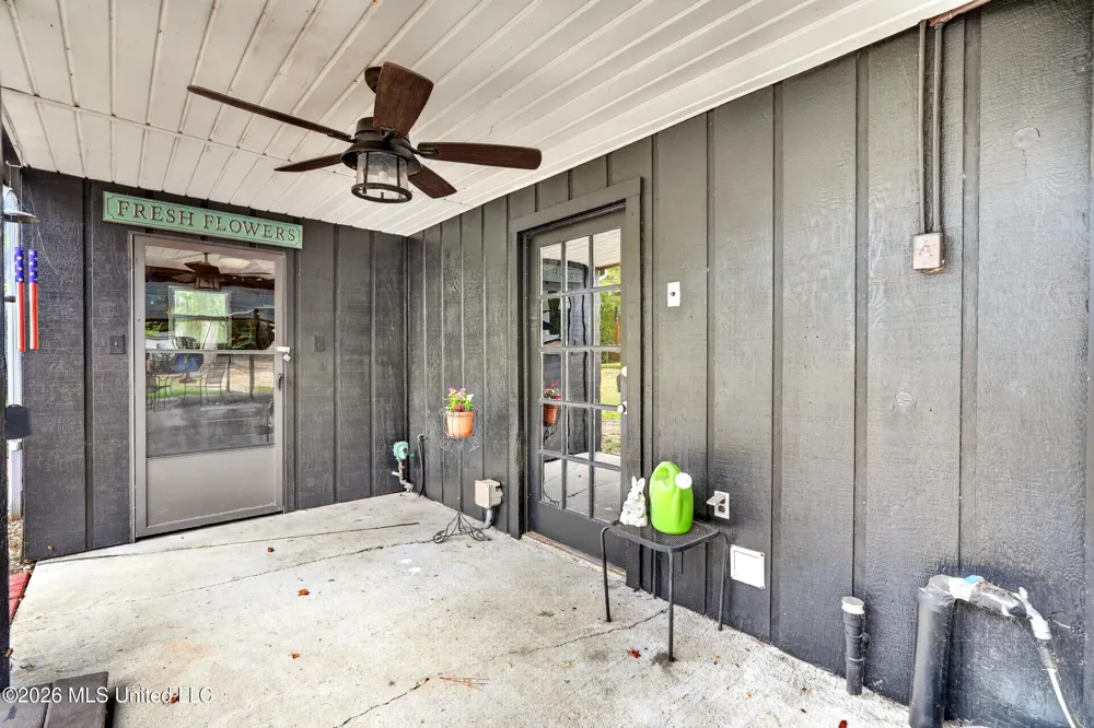 61 Pinetucky Road Carriere, MS 39426