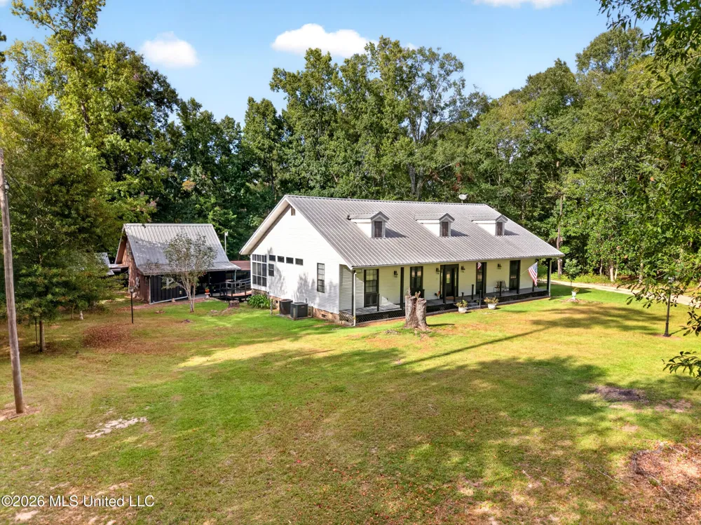 61 Pinetucky Road Carriere, MS 39426
