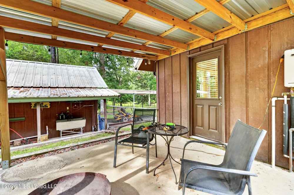 61 Pinetucky Road Carriere, MS 39426