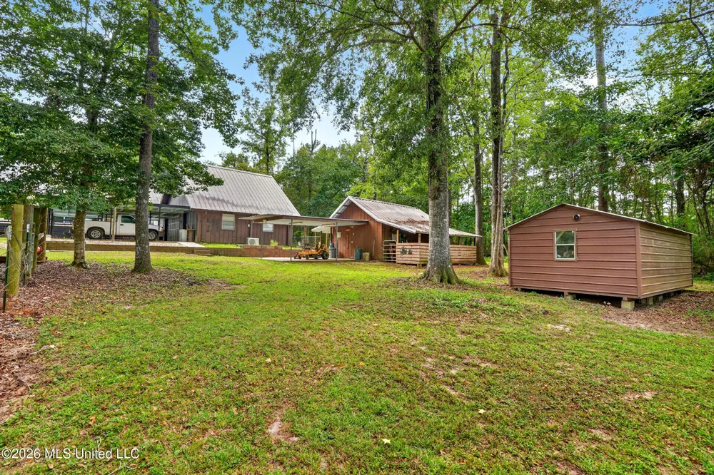 61 Pinetucky Road Carriere, MS 39426
