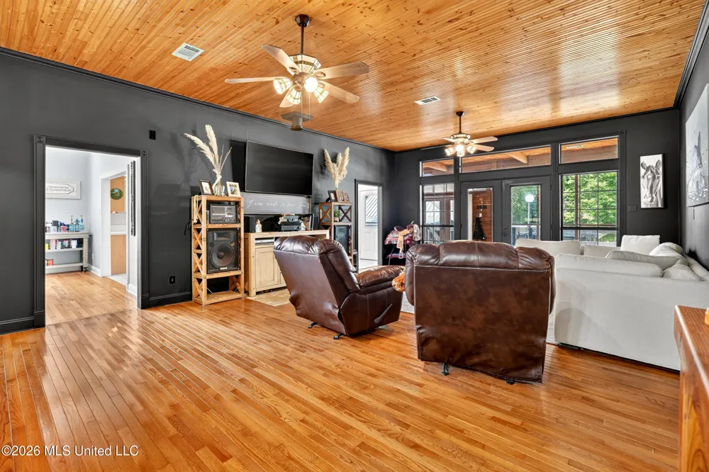 61 Pinetucky Road Carriere, MS 39426