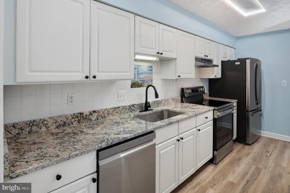 619 ADMIRAL DRIVE #401 Annapolis, MD 21401