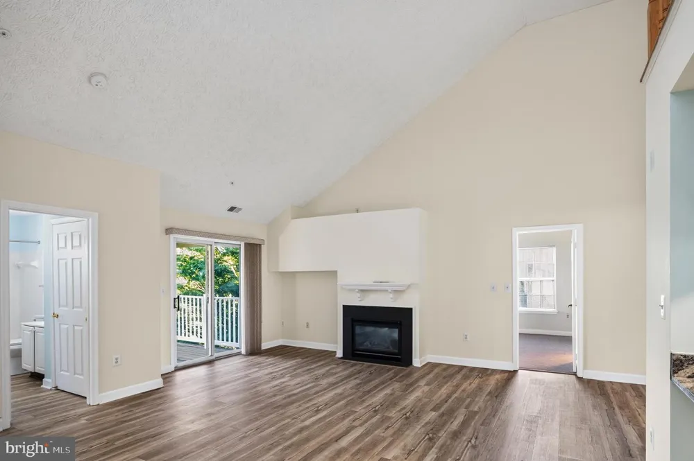 619 ADMIRAL DRIVE #401 Annapolis, MD 21401