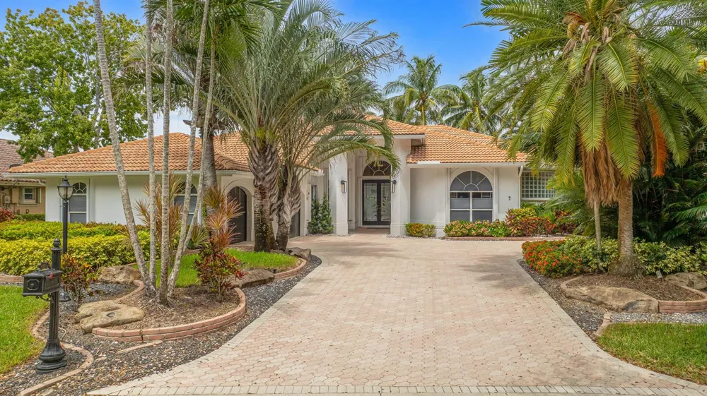 6001 NW 97th Drive Parkland, FL 33076