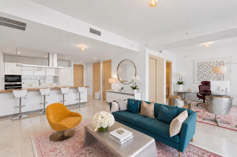 1000 Brickell #PH6106 Miami, FL 33131